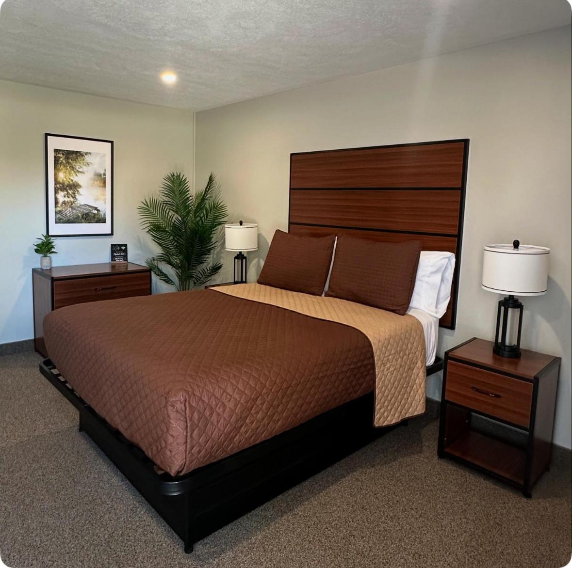 Manitoulin Inn Mindemoya Ngoại thất bức ảnh
